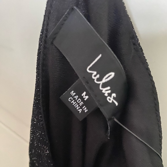 LULUS DRESS NEVER WORN WITH TAGS!! Super cute. - Picture 2 of 3